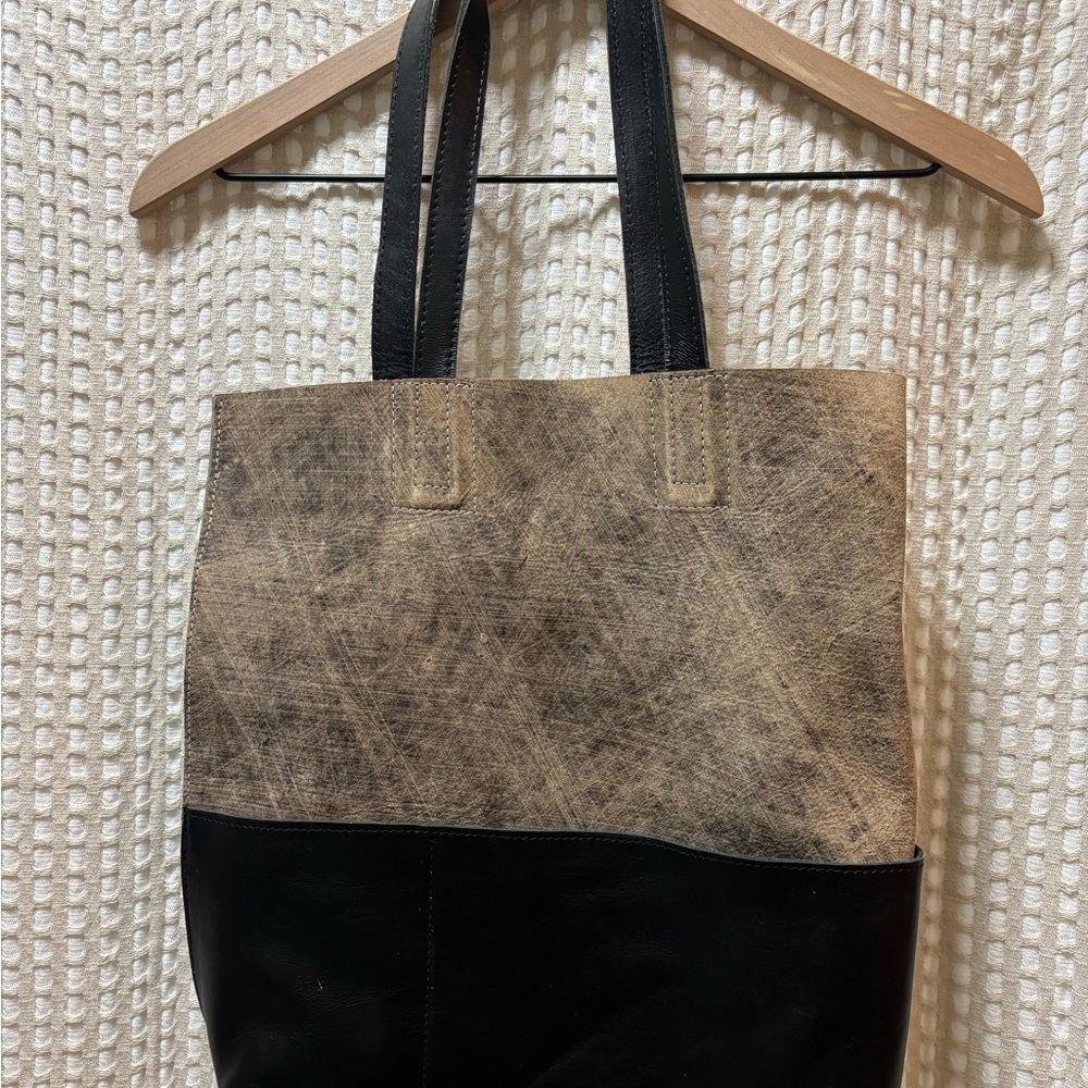 Elegant Black and Tan Tote Bag